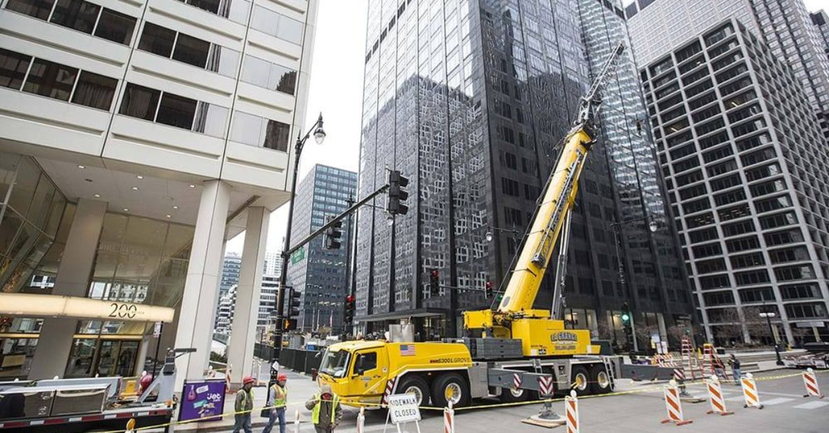 Essential Questions To Ask Your Heavy Crane Provider