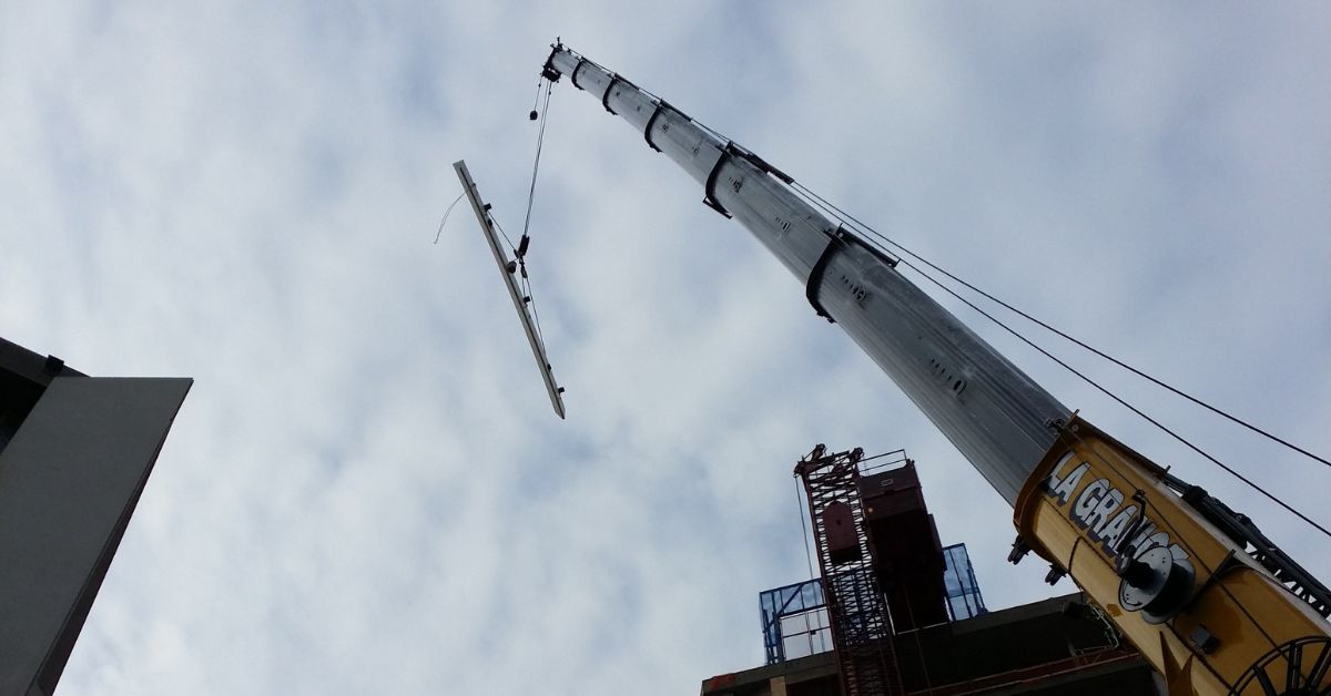 Top Crane Rental Mistakes To Avoid on Construction Sites