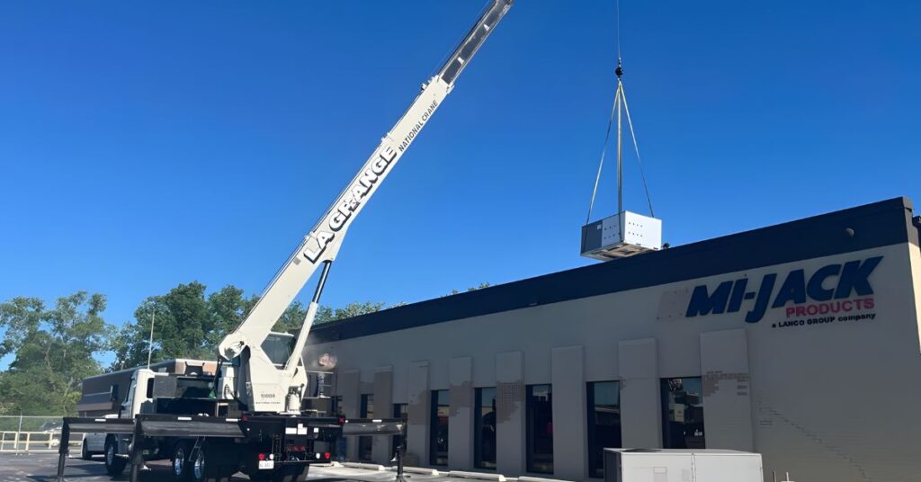 10 Facts About Truck Cranes You May Not Know