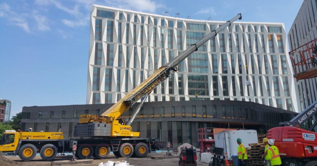 Managing Crane Noise While Working in Residential Areas
